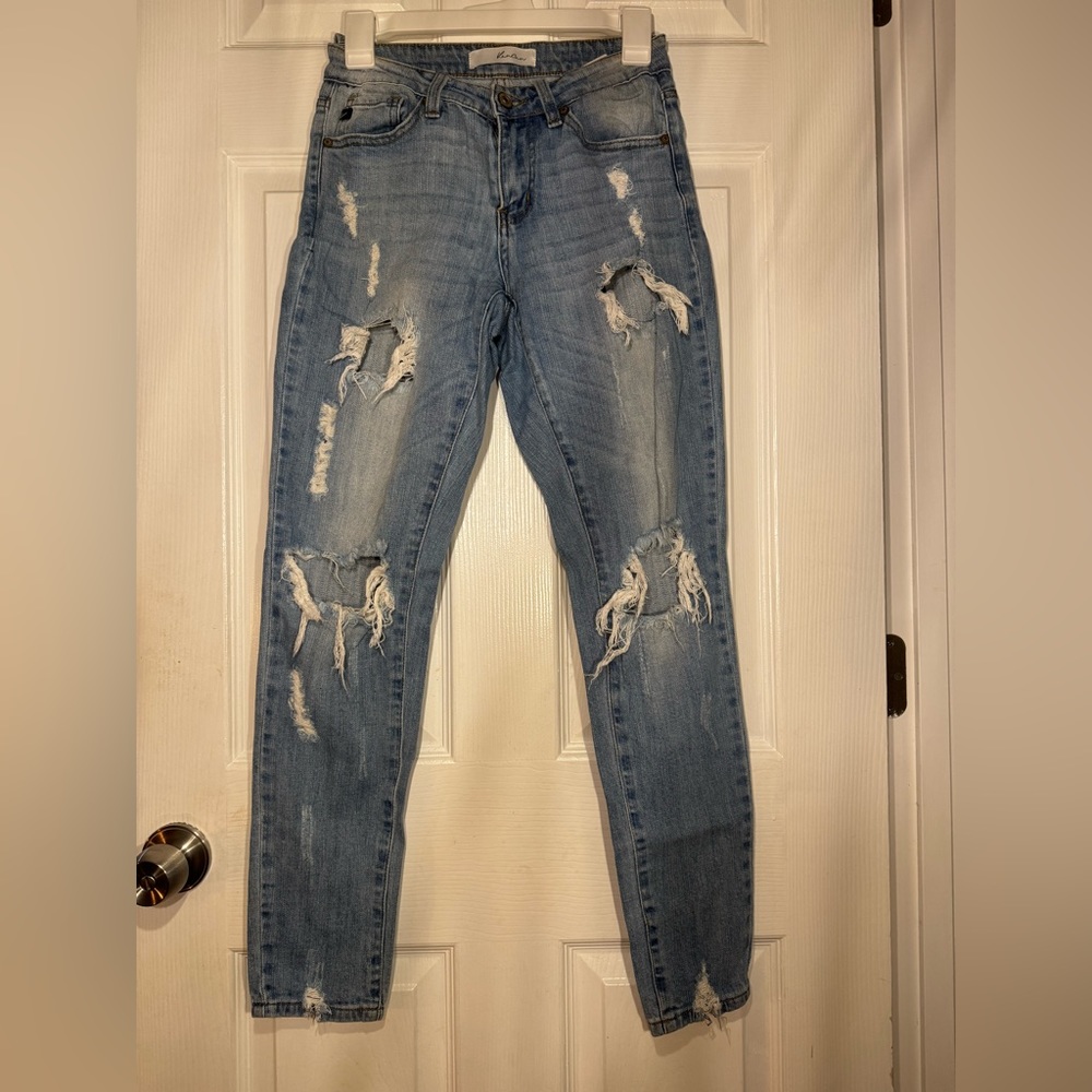 KanCan Distressed Skinny Jeans Size 25/3